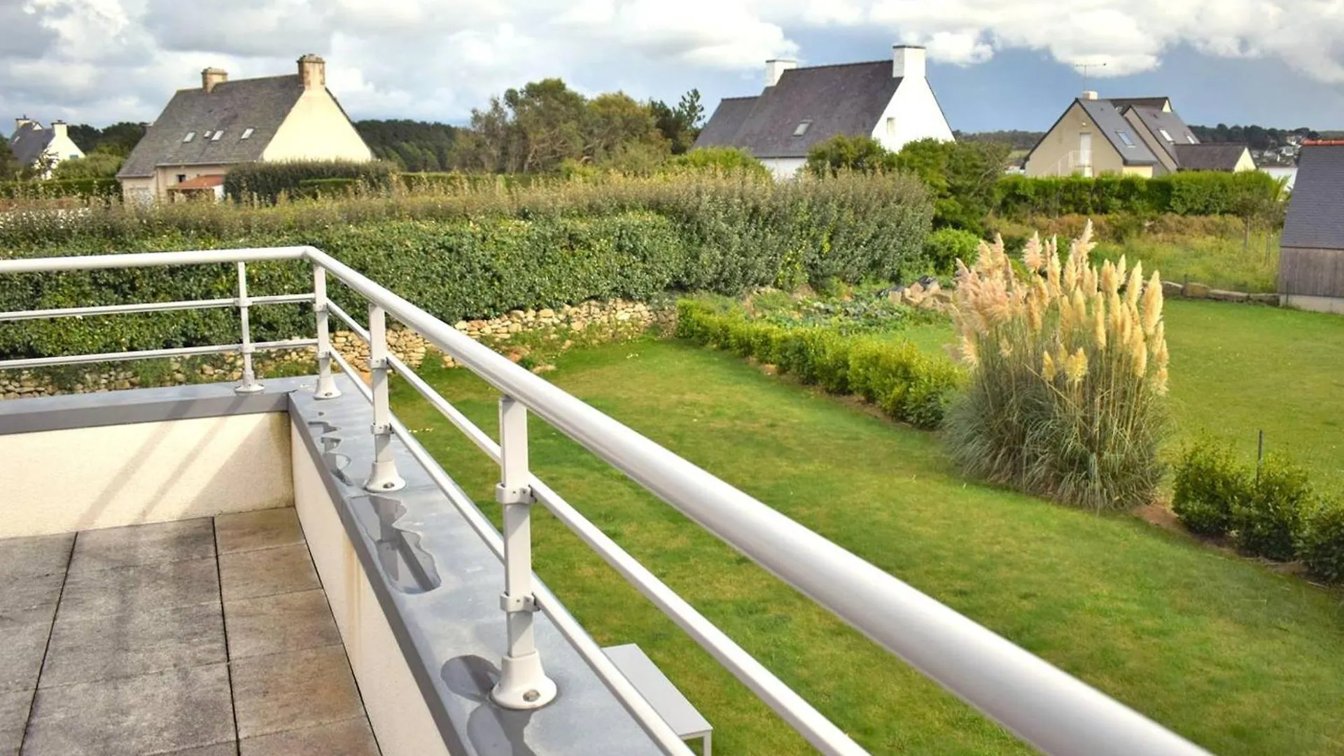 Superbe Villa Avec Wifi Et Grand Jardin A 300M De La Plage A L'Ile Grande, Proche Club Nautique - Fr-1-368-129 Pleumeur-Bodou 0*,  France
